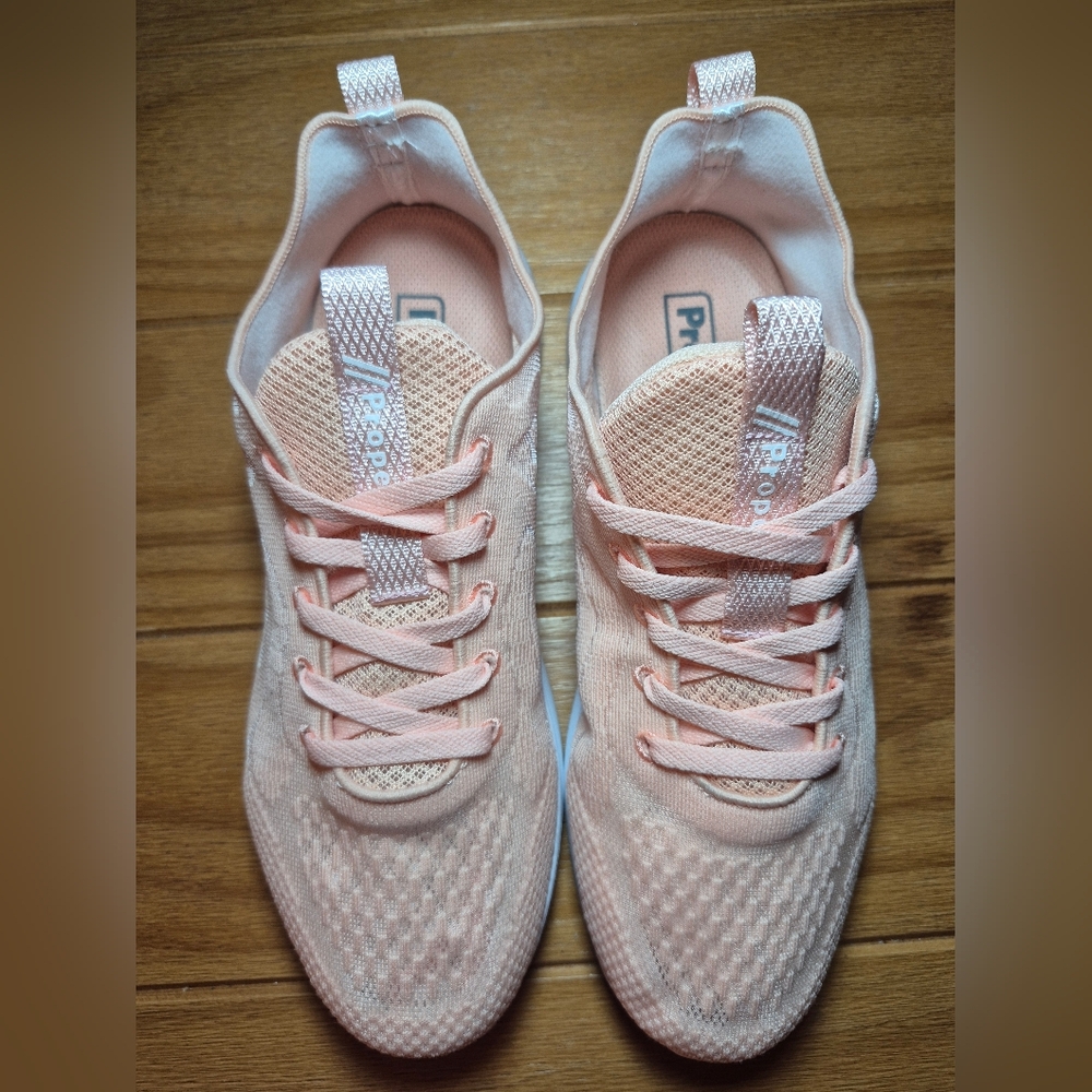 Propet Women's TravelBound Spright Sneakers- Size 8 - Picture 4 of 7
